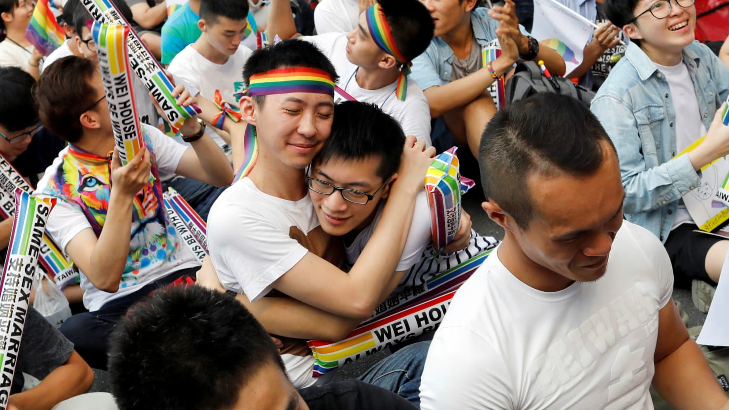Taiwan Court Rules In Favor Of Same Sex Marriage