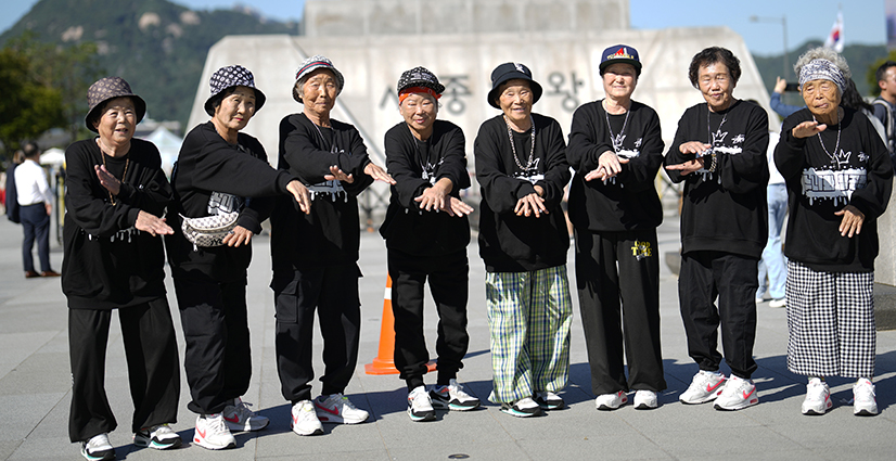 Old Korean Rapper In their 80s, these South Korean women learned reading and rap
