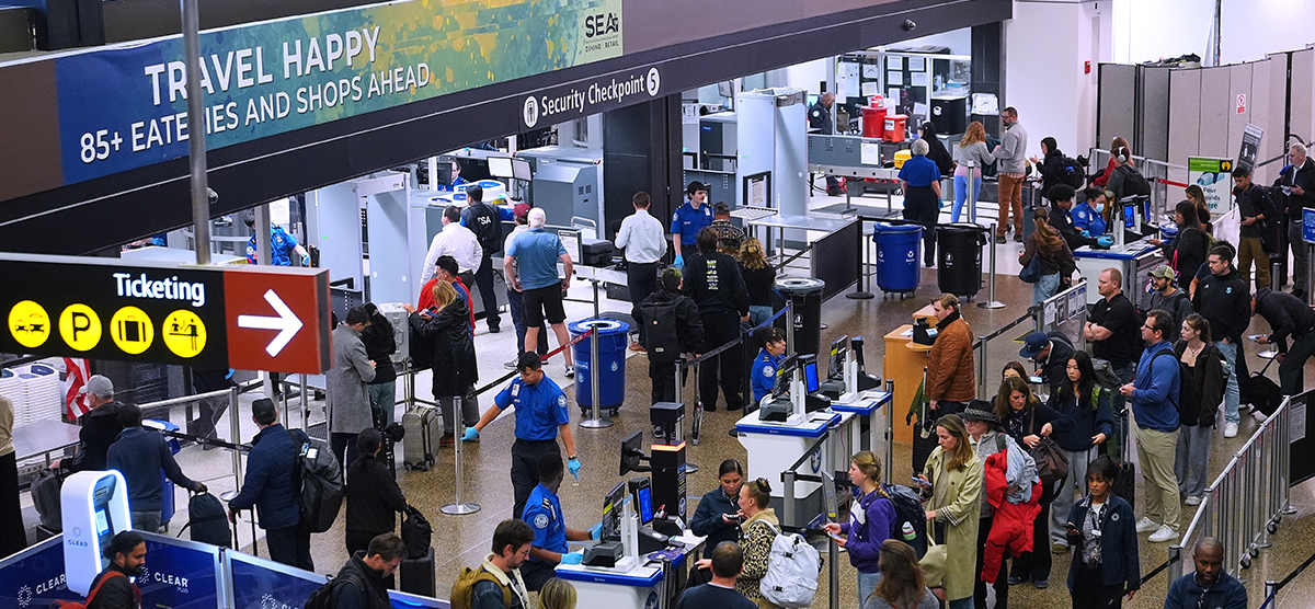ICE officers will begin assisting TSA as shutdown frustrates travelers and screeners — No ICE agents yet at Sea-Tac airport